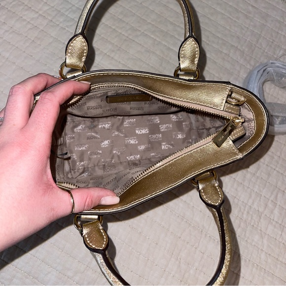 Gold Michael Kors Purse Cross Body LIKE NEW - Picture 4 of 5